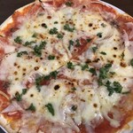 ニュー チャベス - アンチョビと玉葱のピザ