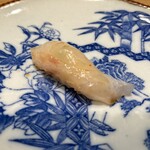 Tachigui Sushi Uogashi Yamaharu - 真鯛の昆布〆