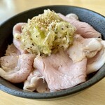 麺屋 しん蔵 - チャーシュー丼 350円