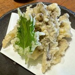 Maruoka Nihachi Soba Oomiyatei - 昇竜舞茸天ぷら¥550❗️