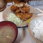 とりかつ CHICKEN - 