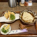 おうどん くるみ家 - 鶏天ぶっかけ950円