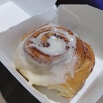 CINNABON - ミニボン　$4.75