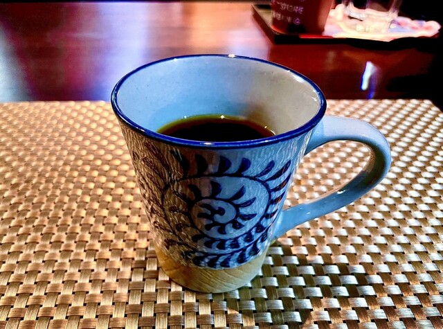 Dining Bar Hirari（ダイニングバー ヒラリ） - 勾当台公園（ダイニングバー）の写真