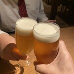 食堂ペスカ - まずはビールで乾杯ね