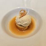 海老専門レストラン マダムシュリンプ銀座 - このスープ、いくらでも飲める