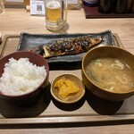 室町干物食堂 めしさんど - 