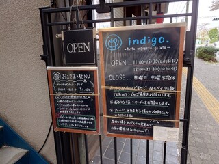 h Indigo - 