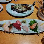 Honke Sushi Chuu - 