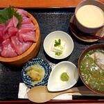糸島海鮮食堂 そらり - 本マグロ丼　2200円
