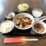 龍皇 - 鶏肉と茄子の甘辛味噌炒め定食