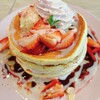 ベル・ヴィル - さくらと苺の春パンケーキ(1500円＋税)