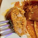 カフェ マチルダ - あらびきお肉とシャキッと玉ねぎ