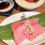 黒毛和牛まるごと一頭買い焼肉 道頓堀みつる - 