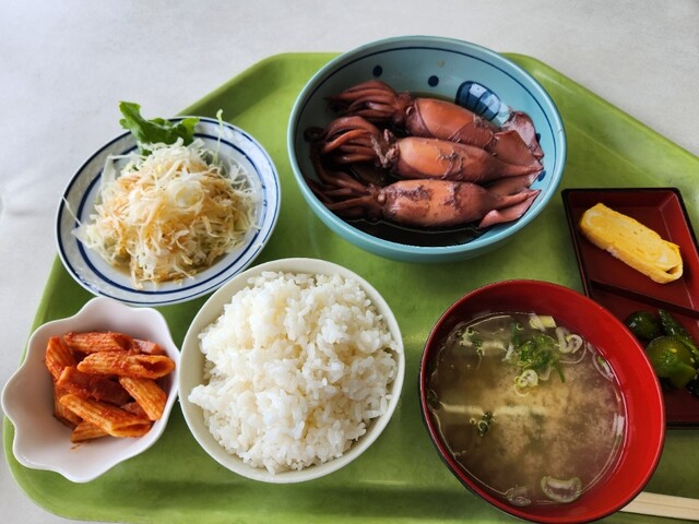 魚いち亭の日替定食、うっ、おいちぃ〜♫ : 魚いち亭の写真