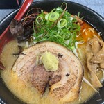 Sapporo Ramen Ezo Men Rokku - 辛肉ラーメン味噌