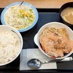 松屋 - たっぷり明太タルタルチキン定食
            
            