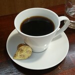 キッチン ブルー グローブ - ホットコーヒーのアップ