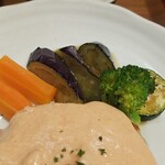 キッチン ブルー グローブ - 備え付け野菜のアップ