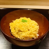 御料理 辻 - ①【凌ぎ】
                    毛蟹の蒸しすし