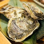 日本料理 梅林 - 隠岐島の岩牡蠣