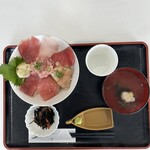 塩釜海の駅 - マグロ丼　1,000円