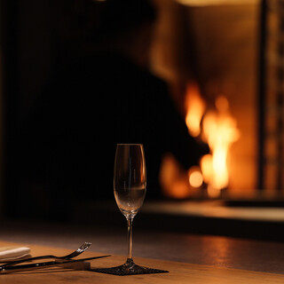 [Only one private room available] Enjoy a relaxing time watching the fire
