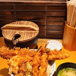 日本橋 天丼 金子半之助 神田小川町店 - 