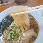 Tonki - ラーメン麺リフト