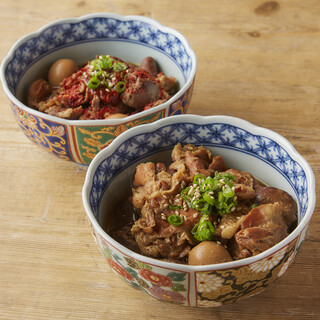 Maru-ni's specialty! "Chicken giblets stew" A stable white wine! An adventurous red wine!