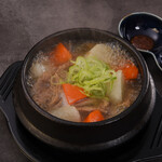 Japanese-style beef tendon stew