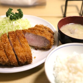 とんかつ燕楽_1