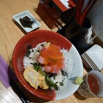 海鮮丼 福貫 - 料理写真:
