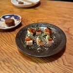 炭火焼食堂 膠 - 