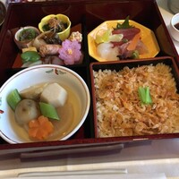 大阪なだ万 - 