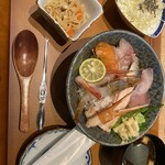 魚どん 然 - 