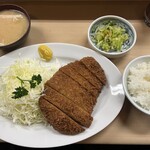 丸八とんかつ店 - 