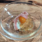 とんかつ 乃ぐち - 生ハム、金柑、プラータチーズ