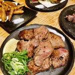 個室 くずし肉割烹 とろにく - 