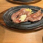 ステーキハウスB＆M - 