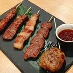 Ganso Nanashu No Gyuukushi Ga Aru Mise Yakitori Izakaya Hanabusa - 