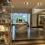 BLUE DUCK TAVERN - 中はとてもおされ。