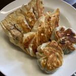 餃子専門店 藤井屋  - 