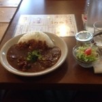 Fujiyama Purin - 今日の昼御飯は、スジ肉ライスカレーをいただきました。