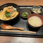 Sumibiyaki Tori Shinkocchou - 黒親子丼