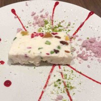 ダルマット 六本木ヒルズ店 - 