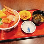 Tsukiji Shokudou Genchan - 北海オホーツク丼