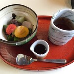 ガーデンレストラン 人形町 今半 - 料理 6.甘味(あんみつとお茶)