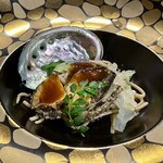 中國菜Yoshi - 蝦夷鮑 ユイロー麺 クラゲとネギのソース