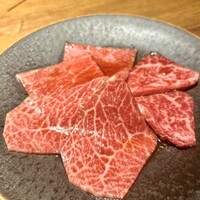 和牛とタン 焼肉 とみ 新橋本店 - 
